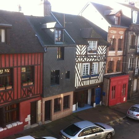 Les Charmettes Hotel Honfleur Eksteriør billede